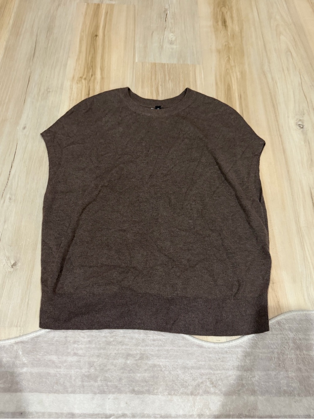 Classic Brown Crewneck Sweater - Women